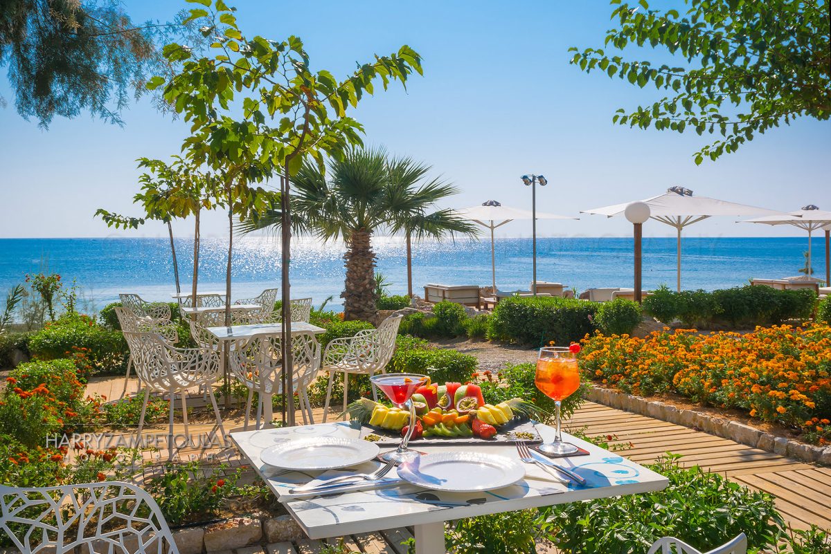 BeachBarTables-HD-1200x801 Hotel Elysium Resort & Spa - Φωτογράφιση Ξενοδοχείου Χάρης Ζαμπετούλας 