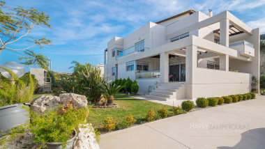 Exterior-3-1920x1280-380x214 Portfolio – Photography for Real estate 