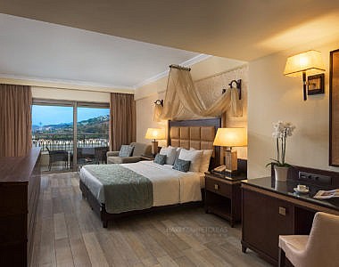 Panoramic-Suite-380x300 La Marquise - Luxury Resort Complex - Hotel Photography Harry Zampetoulas 