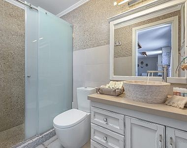 House2-Bathroom-380x300 Admiral's House, Halki, Greece - Harry Zampetoulas, Professional Photography 