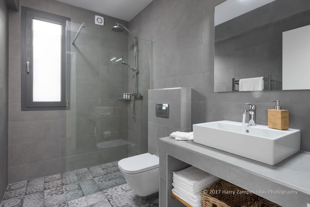 Bathroom-2-1200x801 Villa Helios - Kathisma Bay, Lefkada -  Φωτογράφιση Χάρης Ζαμπετούλας 