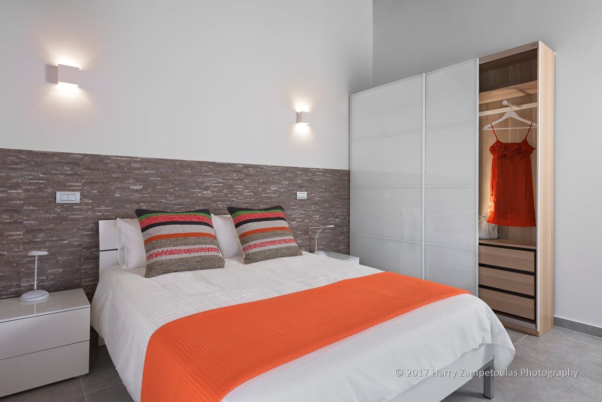 Bedroom-1-1-1200x801 Villa Oceanos - Kathisma Bay, Lefkada -  Φωτογράφιση Χάρης Ζαμπετούλας 