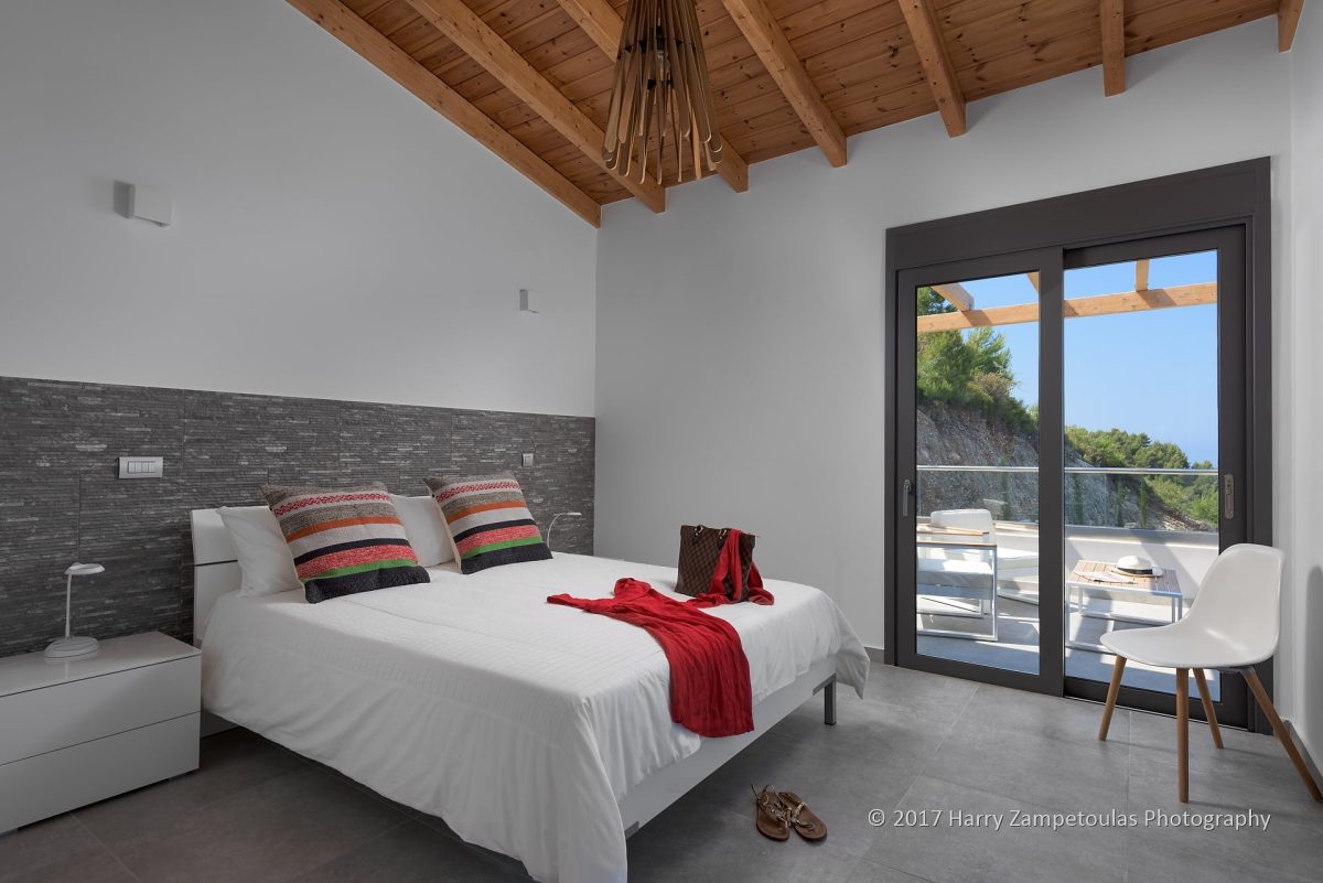 Bedroom-1-1200x801 Villa Helios - Kathisma Bay, Lefkada -  Φωτογράφιση Χάρης Ζαμπετούλας 