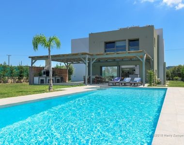 Villa-Eleven-Rhodes_Exterior-1-380x300 Βίλα Eleven - Επαγγελματική φωτογράφιση βίλας Χάρης Ζαμπετούλας 