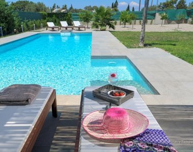 Villa-Eleven-Rhodes_Pool-Area-3-380x300 Βίλα Eleven - Επαγγελματική φωτογράφιση βίλας Χάρης Ζαμπετούλας 