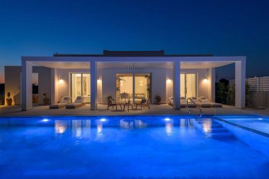 Exterior-Night-2-380x253 Seashore Villa - Harry Zampetoulas Photography 