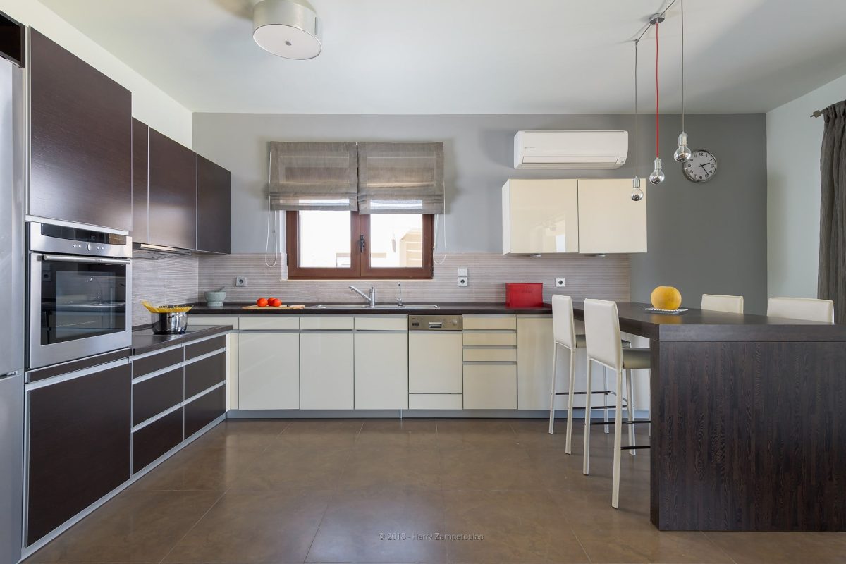 Kitchen-1-1200x800 Villa Cerulean - Φωτογράφιση Χάρης Ζαμπετούλας 