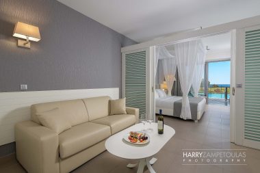 junior-suite-sharing-pool-sea-view-380x253 Princess Andriana. Ασύγκριτη πολυτέλεια και εξαιρετική άνεση! - Φωτογράφιση Ξενοδοχείων Χάρης Ζαμπετούλας 