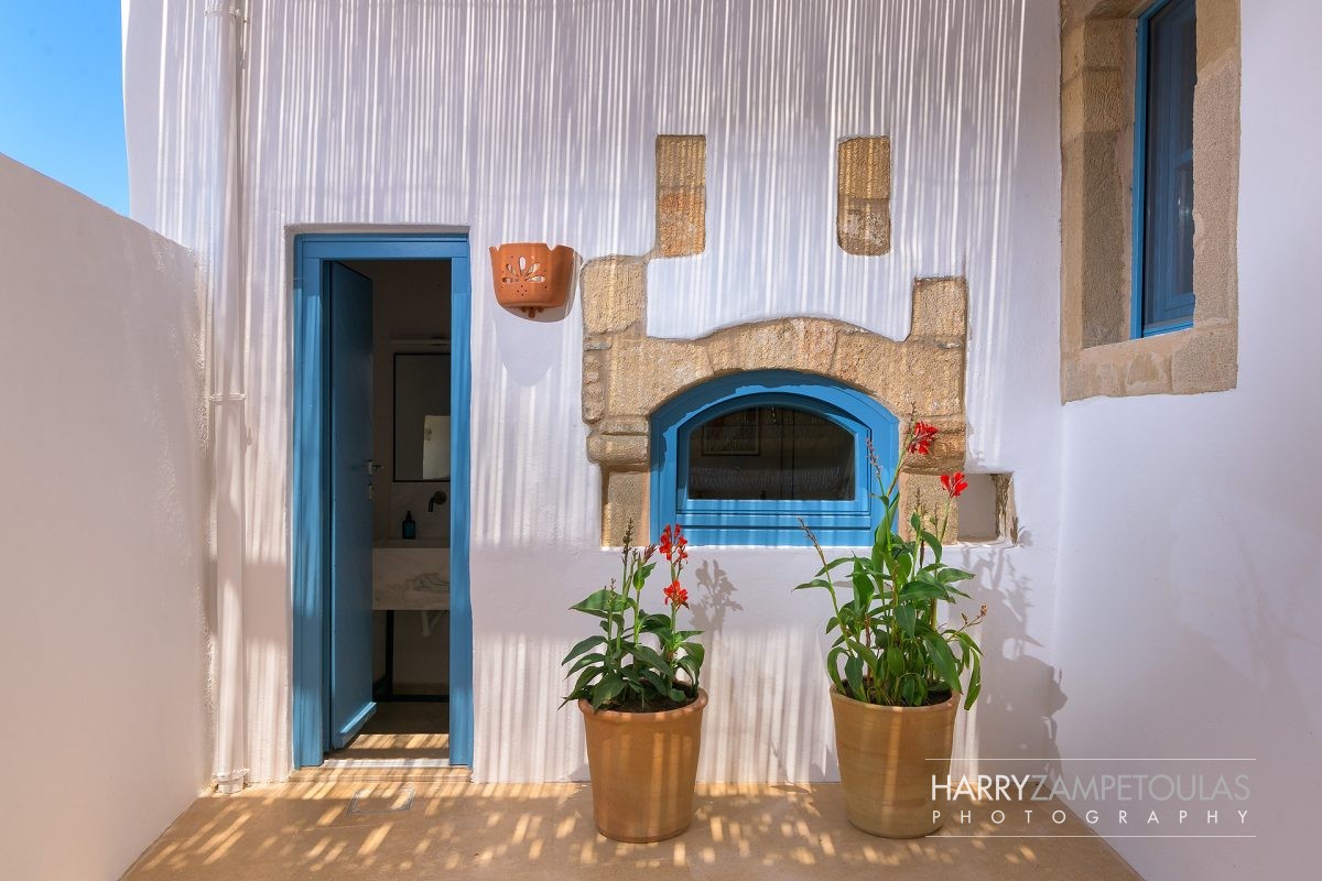 Yard-3_Web_Res-1200x800 Whitehouse 1871, Λαχανιά 